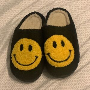 Bluenotes Black and Yellow Smiley Face Slippers